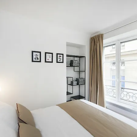 Apartment Odeon Saint Germain Paris