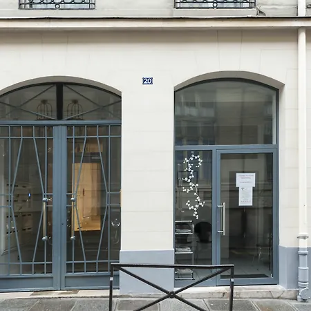 Apartment Odeon Saint Germain Paris